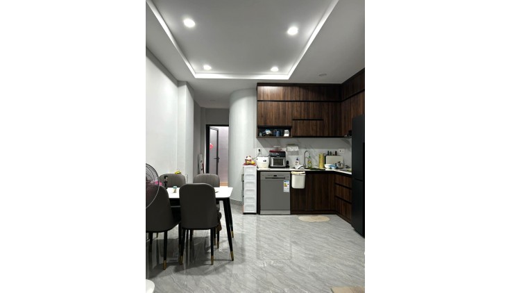 Hiếm Bán Nhà 2 Tầng 53m2_4*13_3PN chỉ 4 Tỷ Nhỉnh Gần Chợ Thủ Đức Trường Thọ Mới Ở Ngay